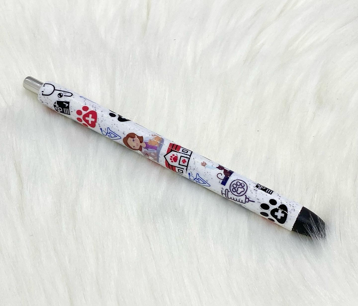 Vet/vet tech pen