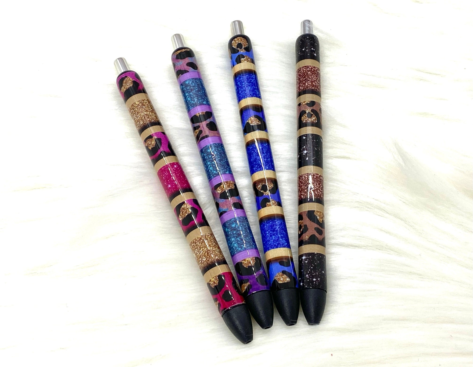 Leopard striped pen